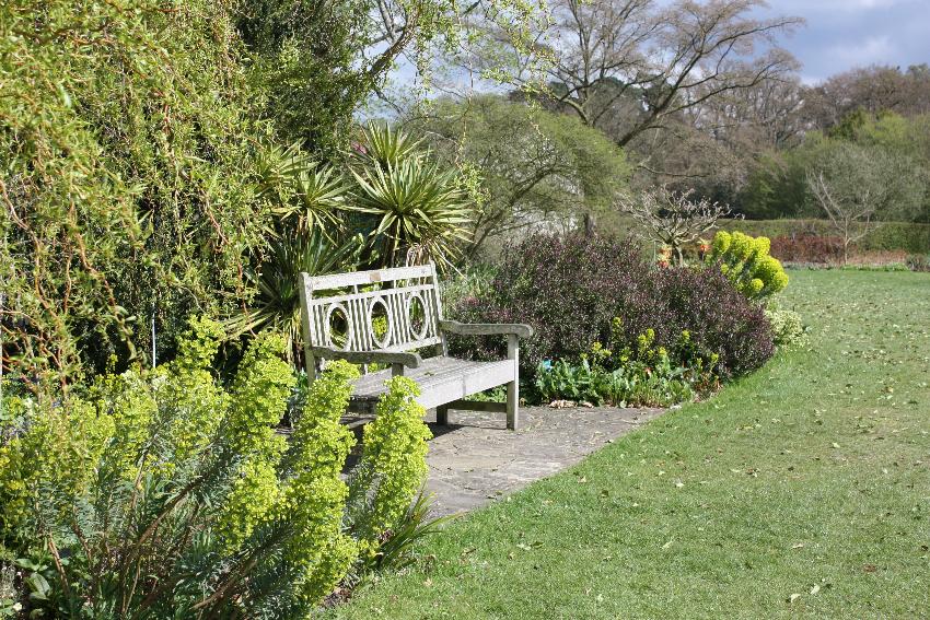  A seat at Wisley 