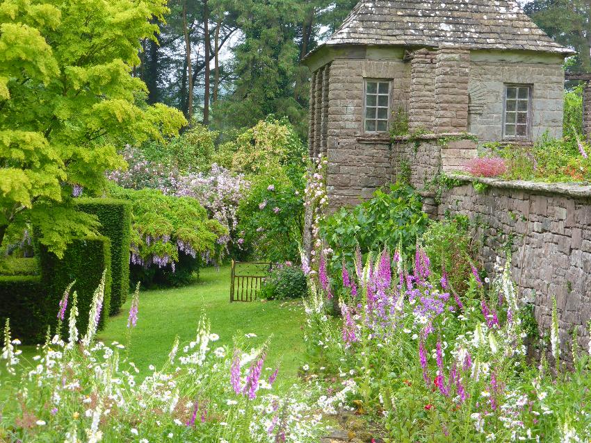  Wyndcliffe Court - June 2016 